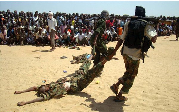 刑场实拍索马里枪决叛军真实画面(组图)